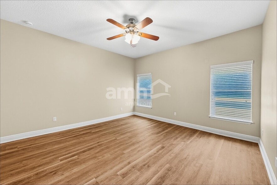Building Photo - 30113 Saddlebred Ln