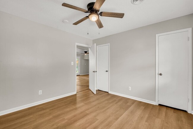 Building Photo - Renovated 3 Bedroom 2 Bath Home for Rent!