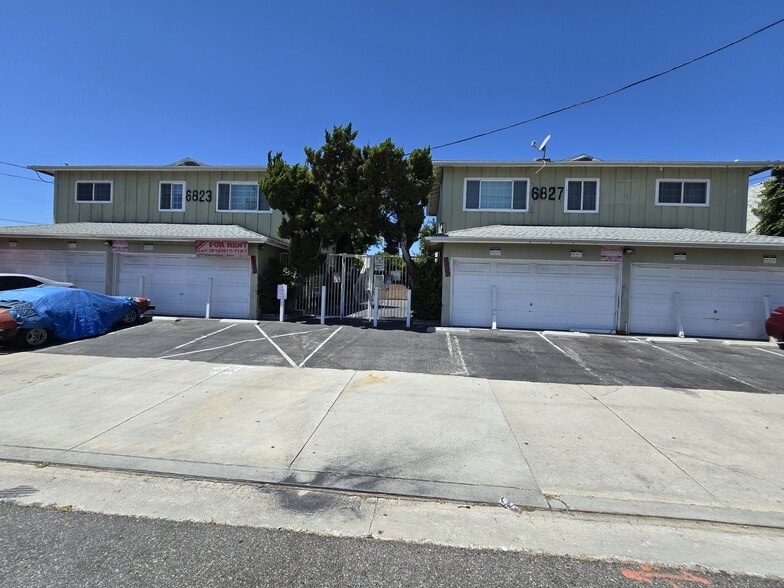 Primary Photo - 6823 Hayvenhurst Ave