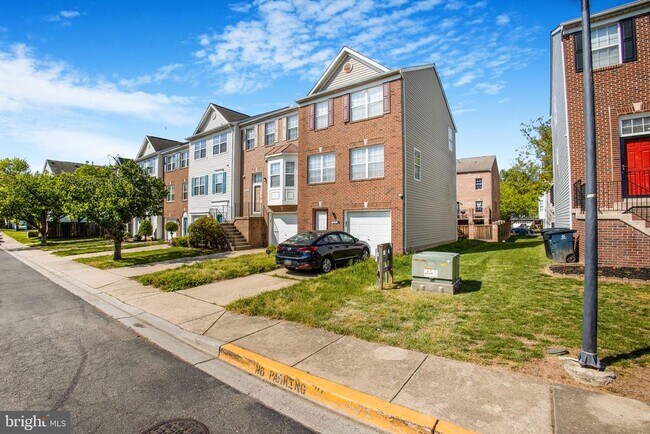 Building Photo - 9820 Berrywood Ct