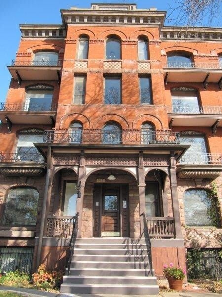Building Photo - charming 1 bed 1 bath in the heart of saint paul!