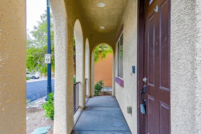Building Photo - 3 Story Home With Large Loft IN Providence