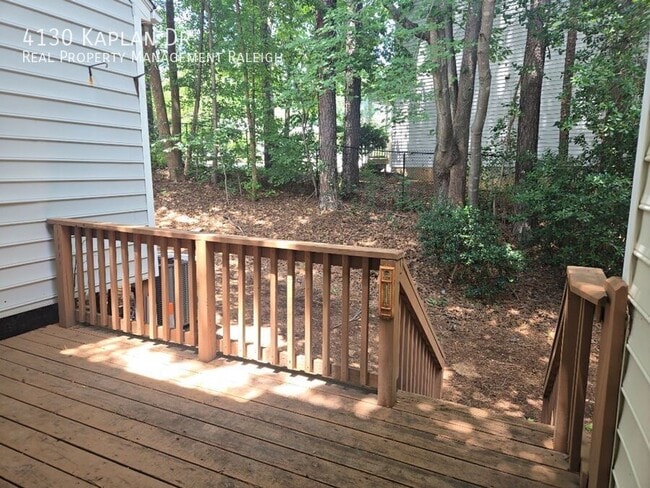 Building Photo - 4130 Kaplan Dr
