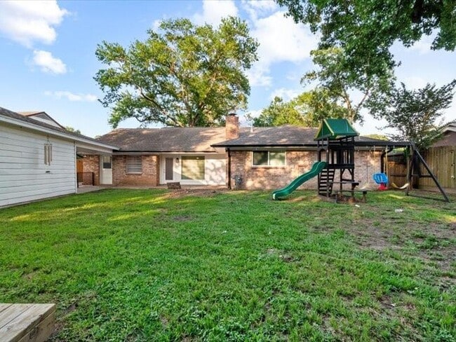 Building Photo - 12615 Pine Bough Ln
