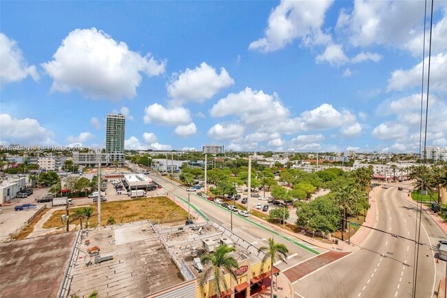 Building Photo - 7135 Collins Ave