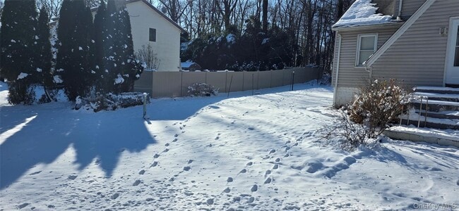 Building Photo - 56 Millspaugh Ln