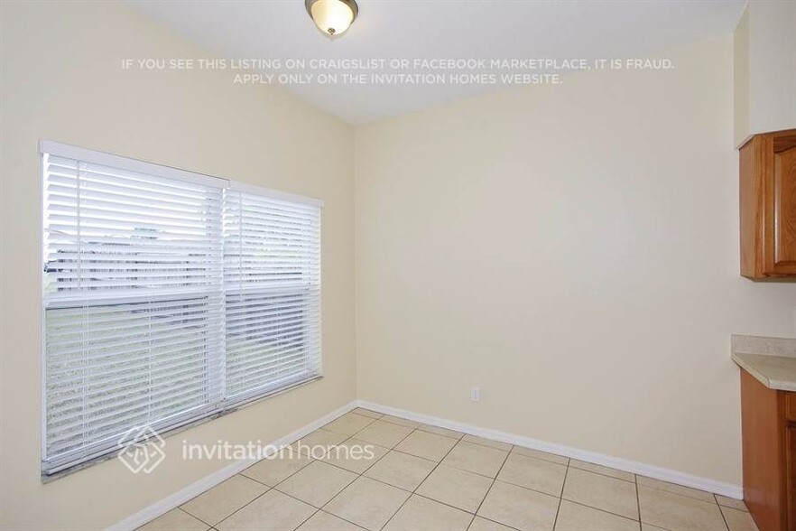 Building Photo - 855 Berwick Dr