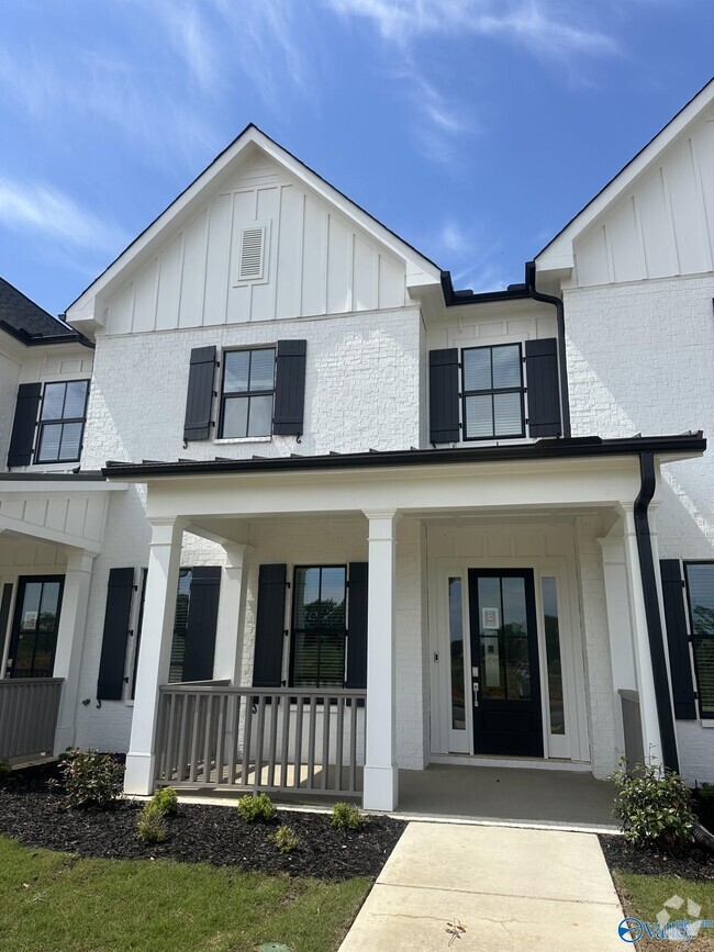 Building Photo - 129 Moss Brk Ln