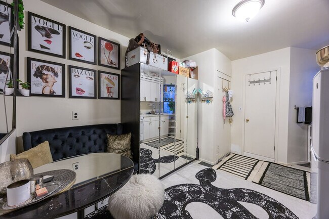 Building Photo - 91 Bedford St