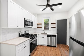 Building Photo - 2528 S 63rd St