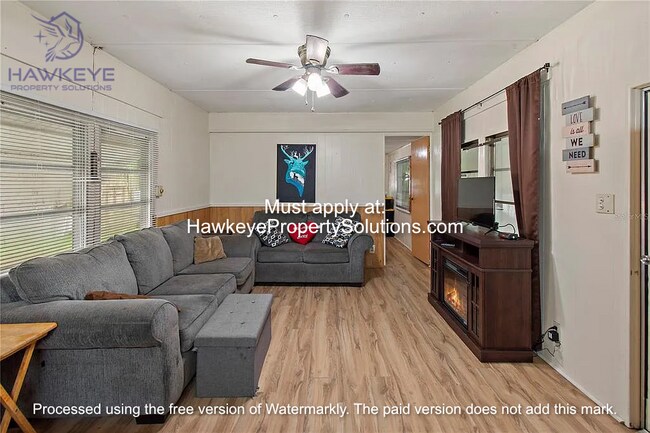 Building Photo - 2412 Summer Hollow Dr
