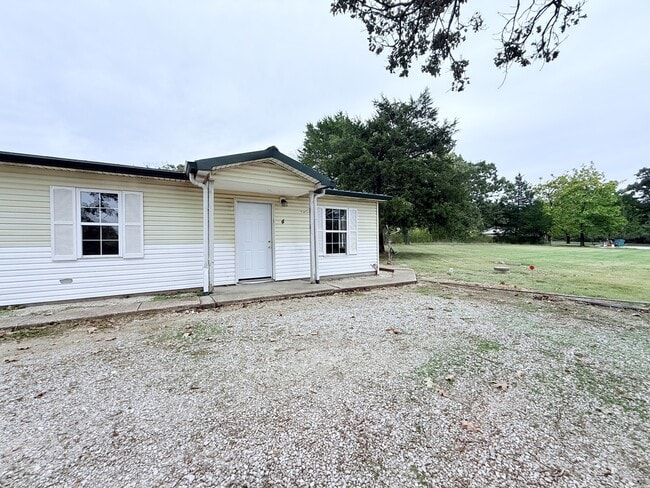 Building Photo - 4663 MO-19