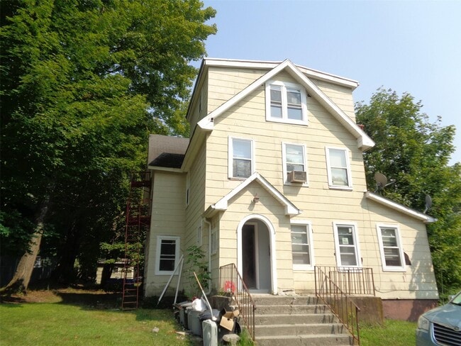Building Photo - 29 Lakewood Ave