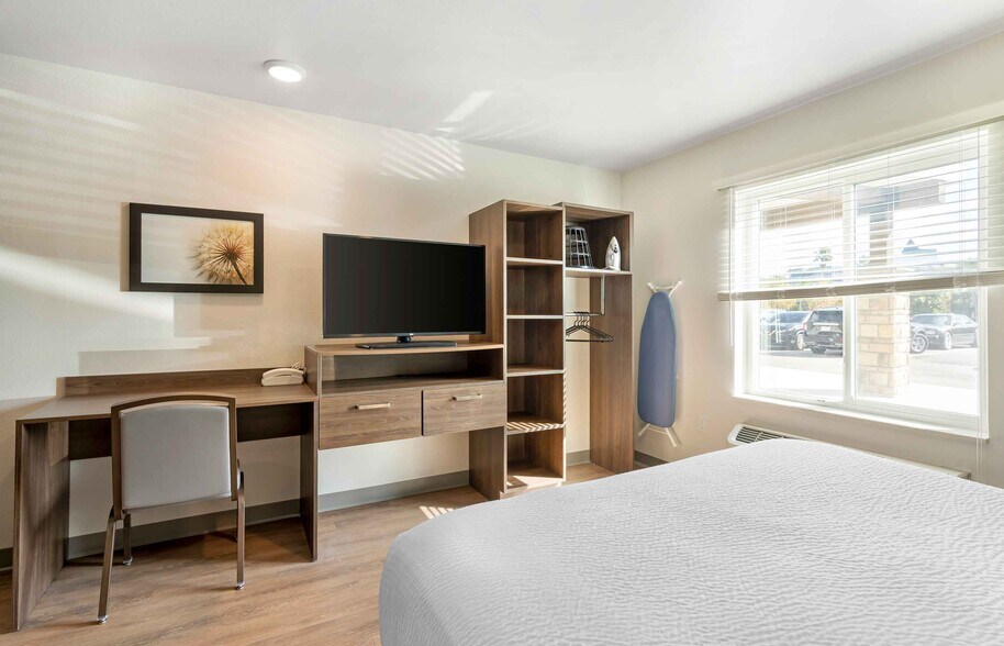 Building Photo - Furnished Studio-Orlando - Kissimmee