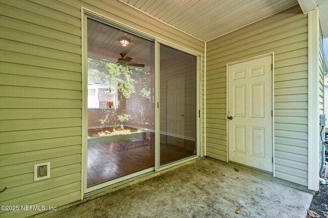 Building Photo - 3542 Lone Tree Ln
