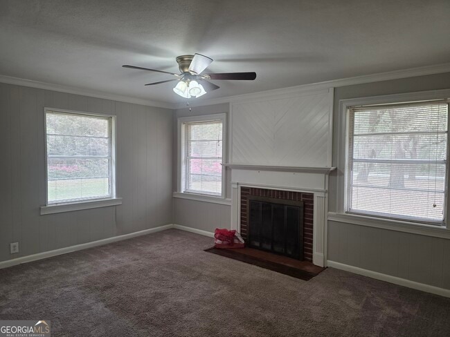 Building Photo - 583 Mill Pond Rd