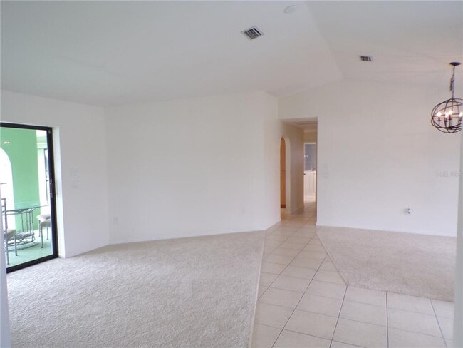 Building Photo - 2437 Greenland Ct