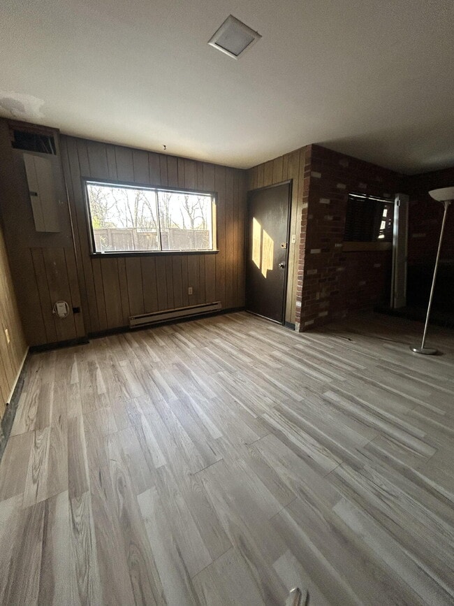 Building Photo - 2348 Antiqua Ct