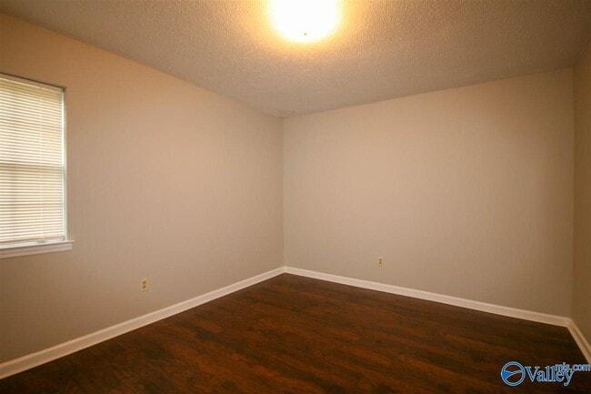 Building Photo - 104 Westscott Dr