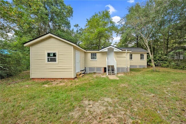 Building Photo - 4805 Chaudron Dr