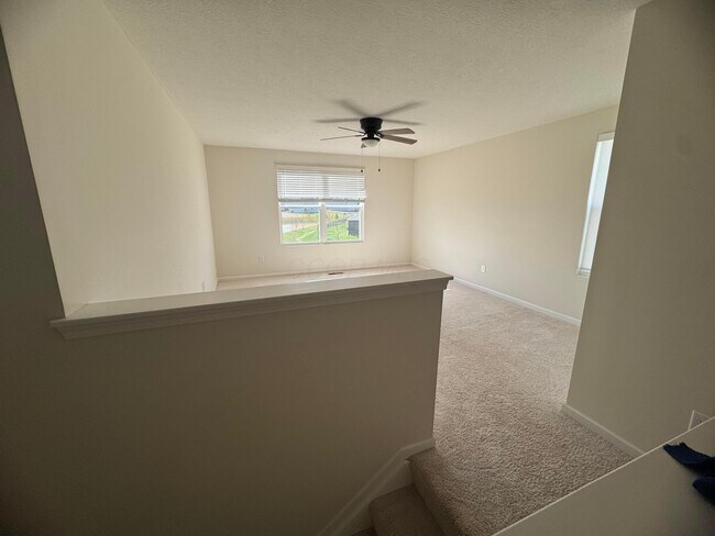 Building Photo - 1375 Theodore Dr