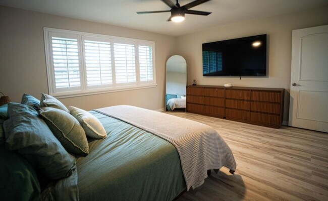 Building Photo - 79 W Rubber Tree Dr