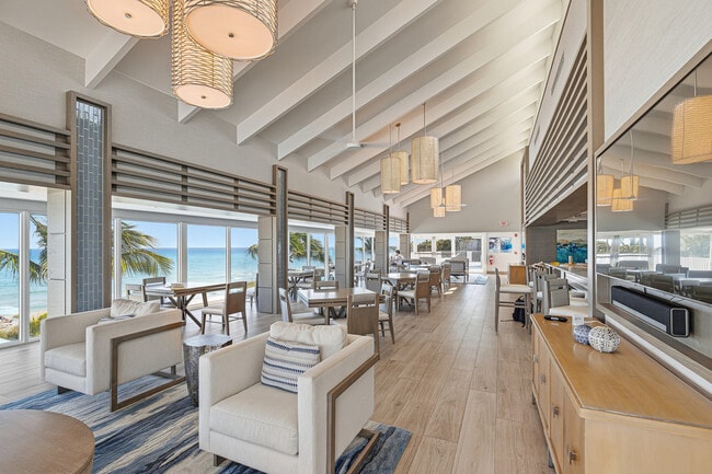 Building Photo - 4740 S Ocean Blvd