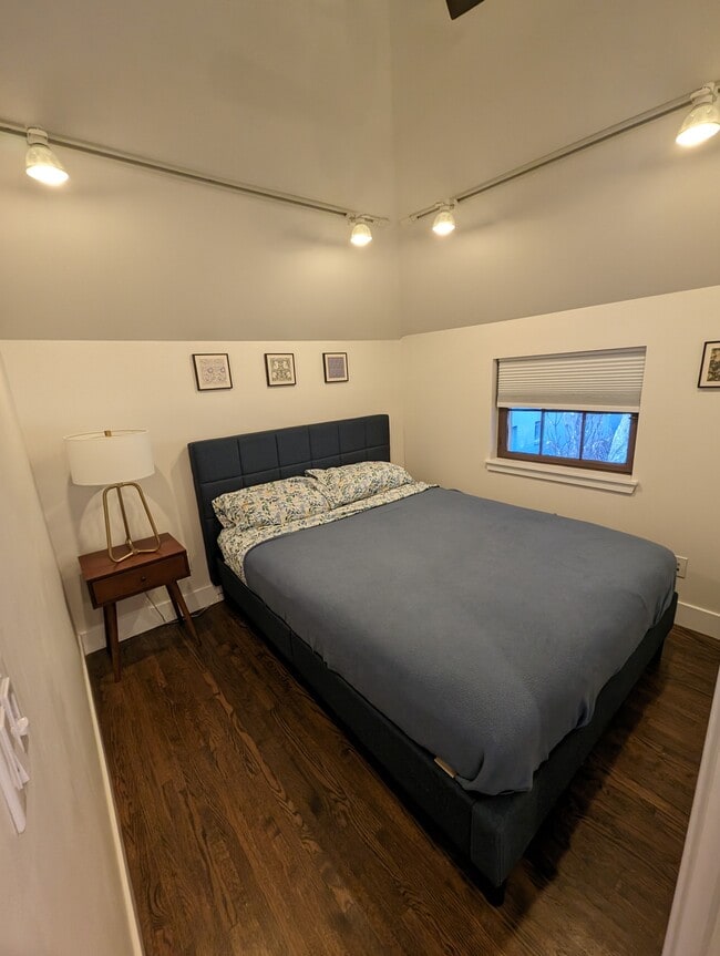 Building Photo - 1044 N Pennsylvania St