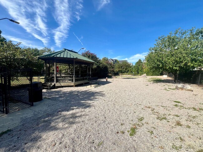 Building Photo - 1535 Caraleigh Mills Ct