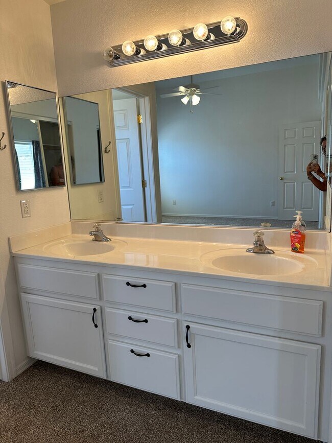 Building Photo - Long Term unfurnished - Pets allowed - Ple...