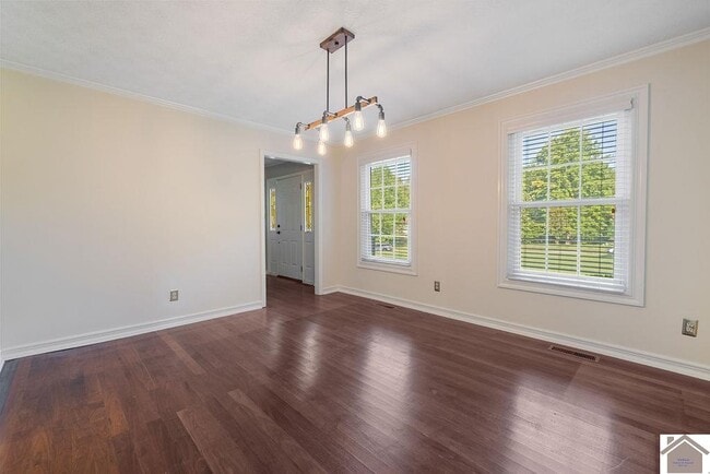 Building Photo - 51 Martin Cir