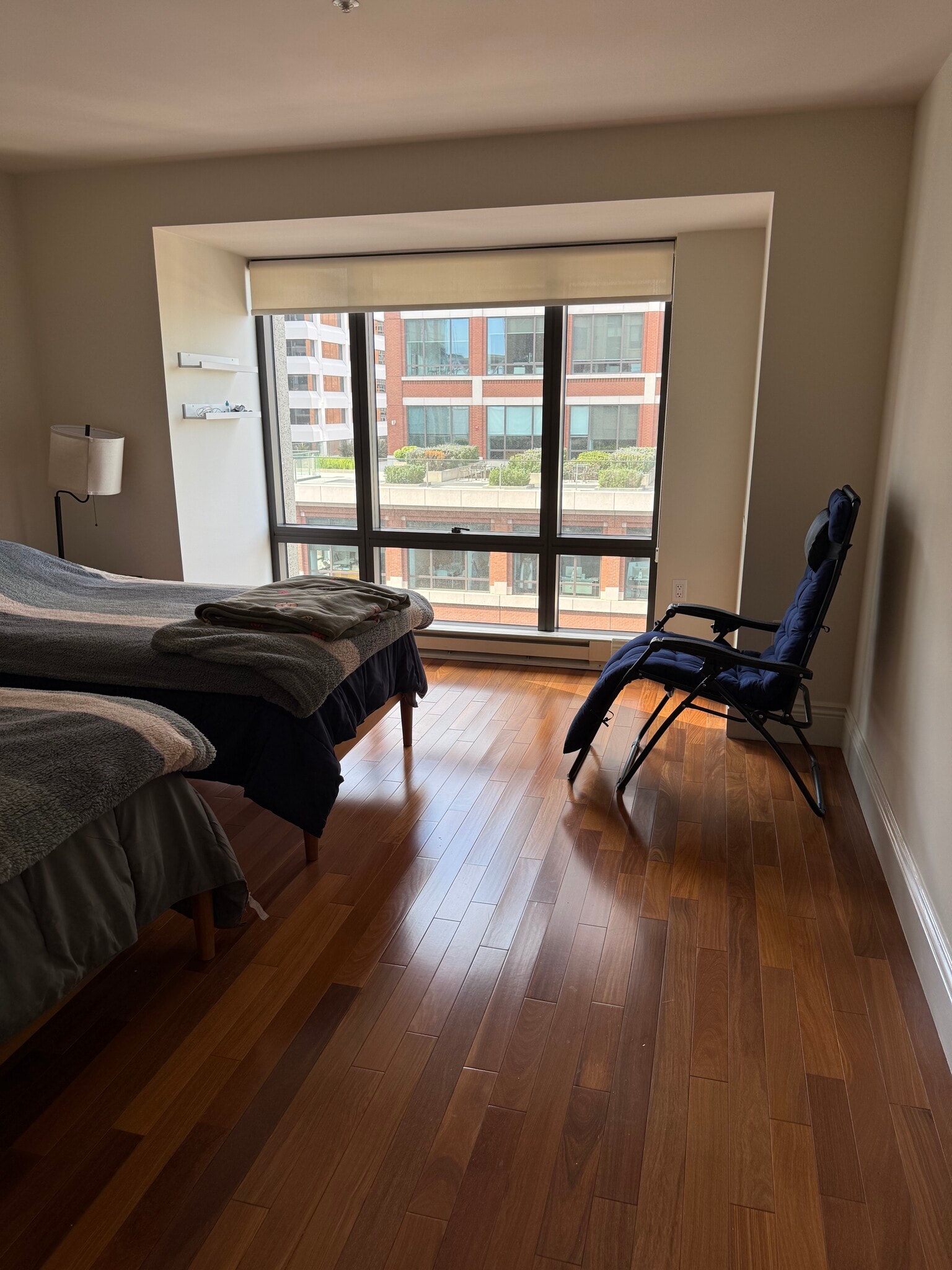 Building Photo - 75 Folsom St