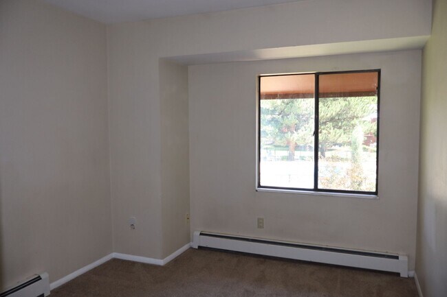 Building Photo - 3BR Fort Collins Gem – Where Comfort Meets...