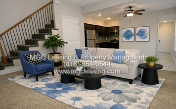 Building Photo - Eagle Creek Townhome - Ask about our Move In Rent Special