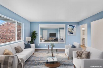 Building Photo - University Gardens Condominium Unit A7