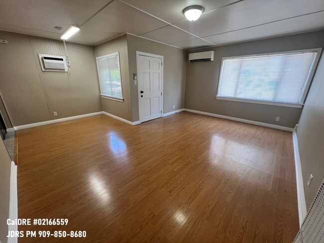 Building Photo - Rosemead 2 Bedroom Home