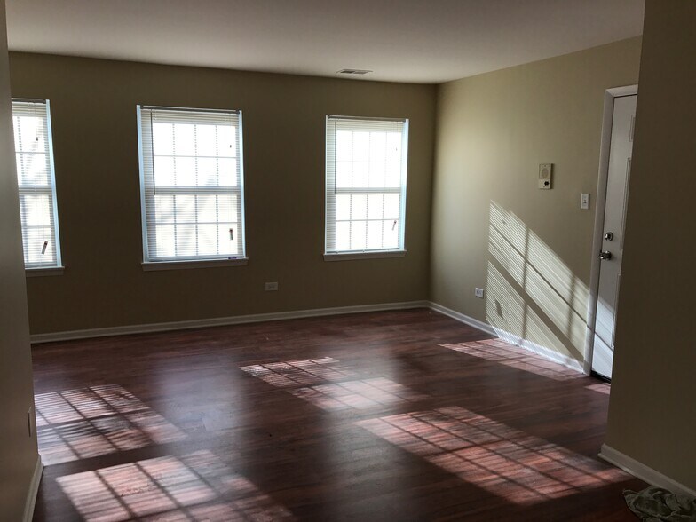 Building Photo - 1417 E Wyndham Cir