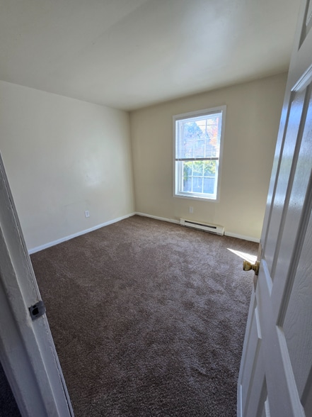 Building Photo - 4108 North Ave