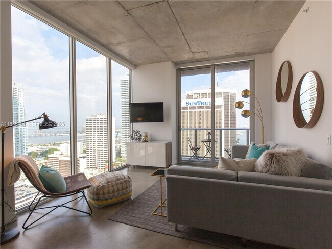 Building Photo - 151 SE 1st St