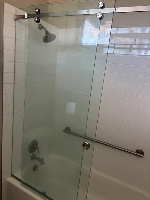 Building Photo - 3400 Stoneridge Rd