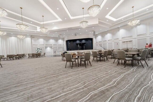 Building Photo - 12832 Veneto Springs Dr