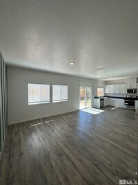 Building Photo - 420 Summer Triangle