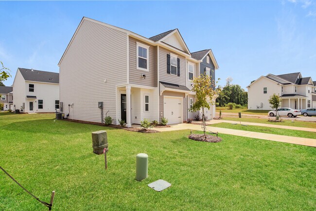 Building Photo - 437 Blue Robin Ln, Columbia, SC