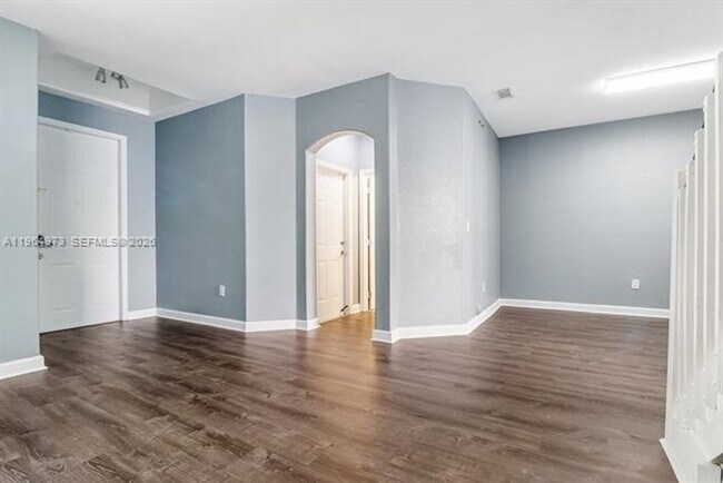 Building Photo - 11507 NW 77th St