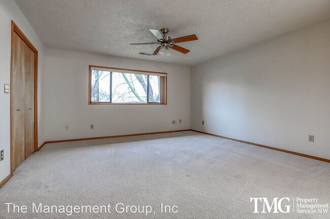 Building Photo - 2 br, 2.5 bath House - 13818 NW 10th Court #A