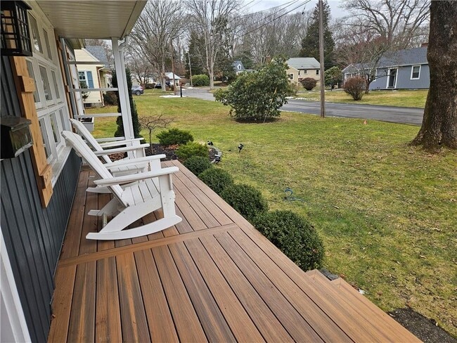 Building Photo - 57 Wampanoag Cir