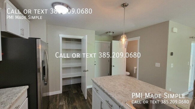 Building Photo - 5077 Arete Way