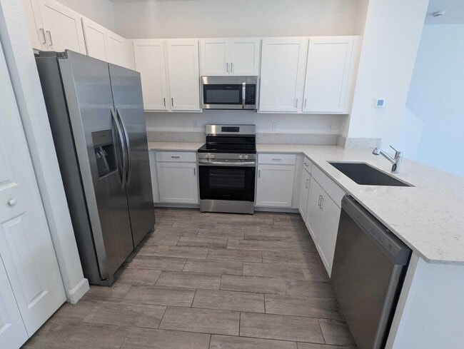 Building Photo - 4351 Pond Lily Ln