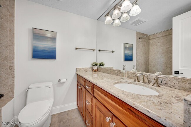 Building Photo - 5850 Pelican Bay Blvd