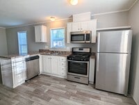 Building Photo - 110 Idaho